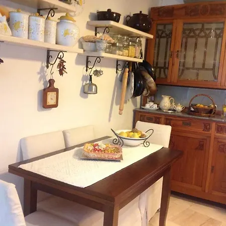 Apartamento Incantevole Appartamento Vista Mare *